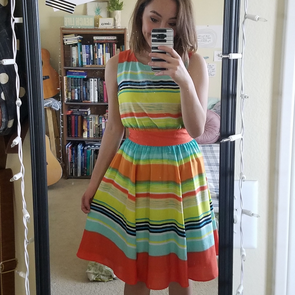 STRIPED SPRING COLOR DRESS